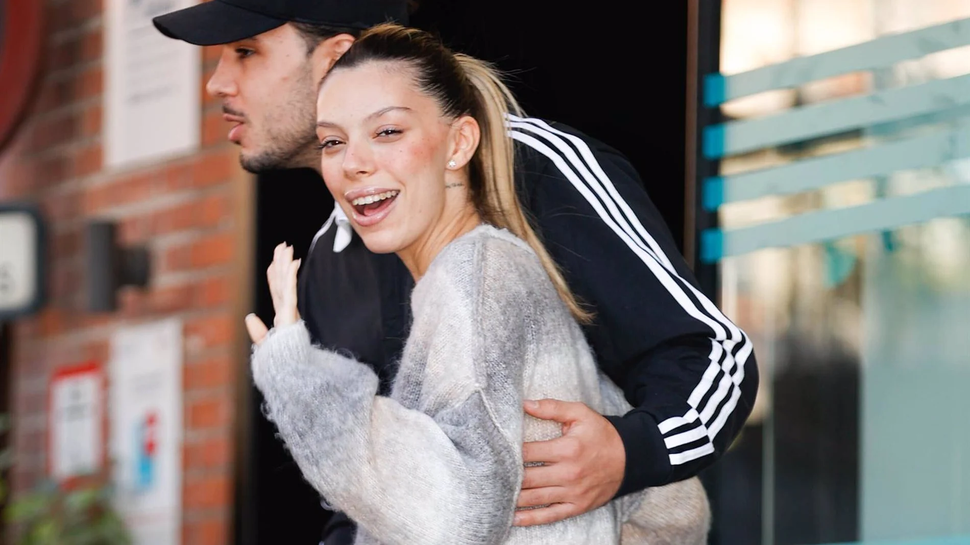 El pastizal que Alejandra Rubio y Carlo Costanzia cobran por su polémico documental