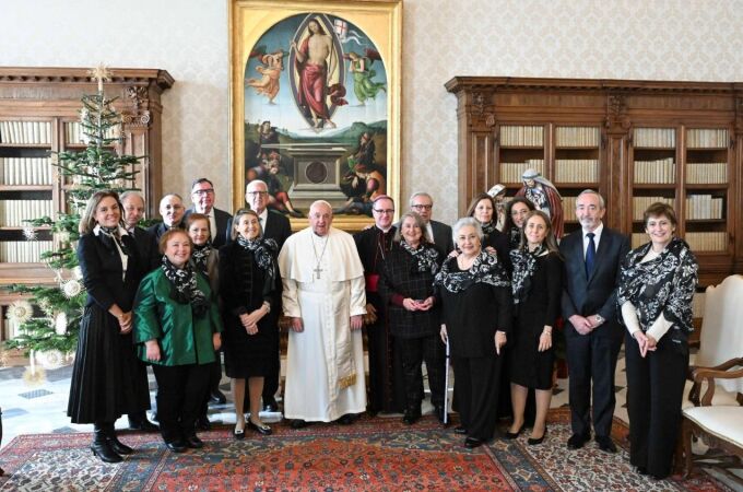 El Papa Francisco durante la audiencia con el equipo de Manos Unidas