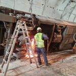 Tareas de rescate del tren descarrilado en el túnel de Atocha