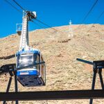 El Cabildo de Tenerife también solicitará permiso para quienes suban al Teide en teleférico y bajen a pie