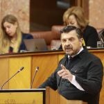 "Esta Navidad se va a cocinar a fuego lento un pavo, el señor Espadas"