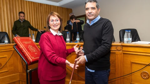 Valencia.- Sale adelante la moción de censura contra el PP en Chiva y el socialista Ernesto Navarro es el nuevo alcalde