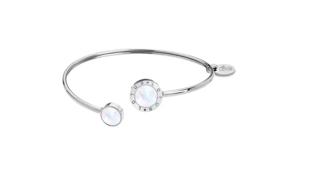 Lotus pulsera