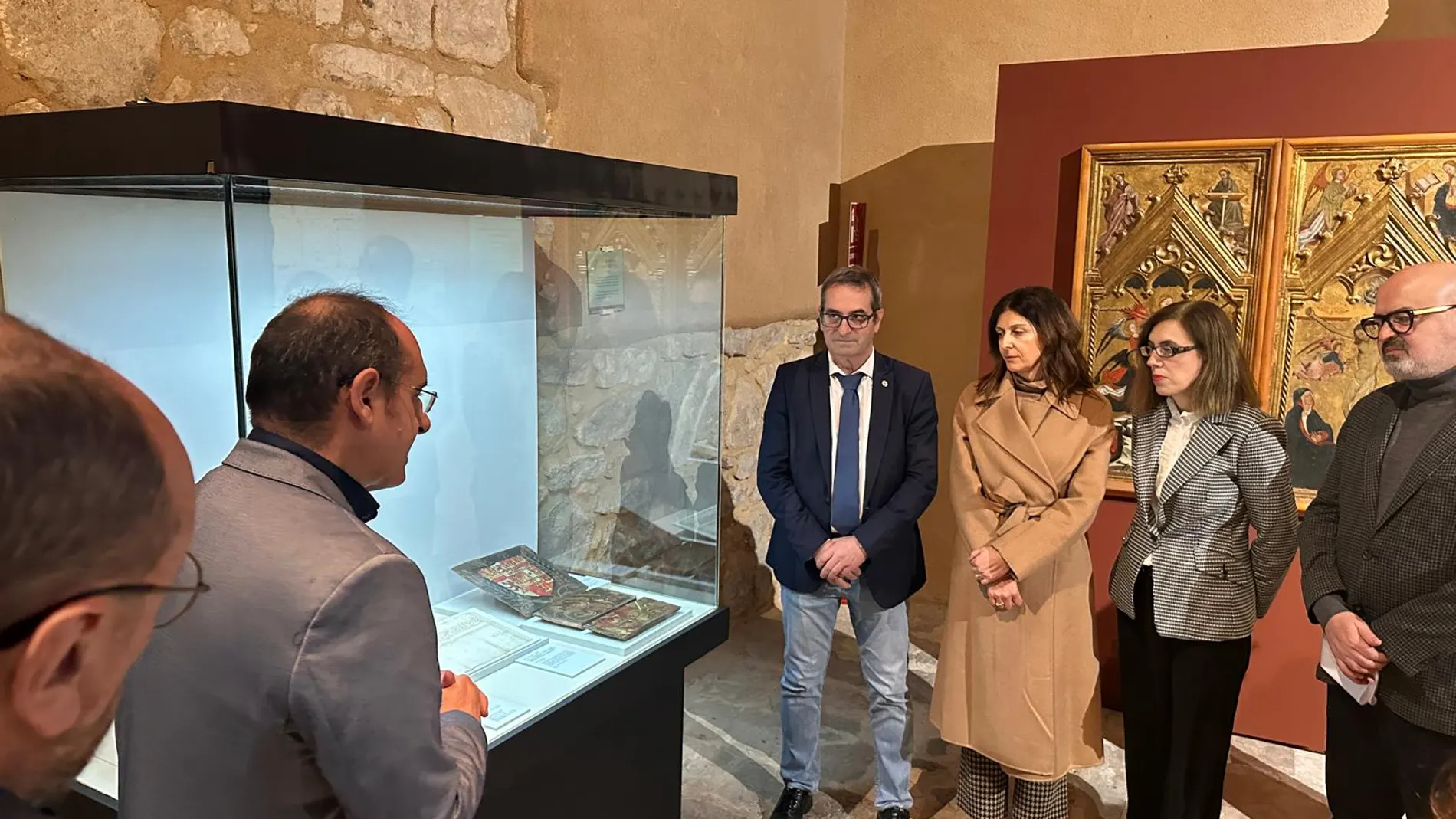 Exposición '1474. Isabel I, reina de Castilla' en el Museo Zuloaga