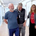 Lula publica un mensaje desde el hospital: "En breve estaré listo para seguir trabajando"