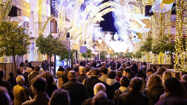 Alumbrado en Puente Genil, uno de los más importantes de España