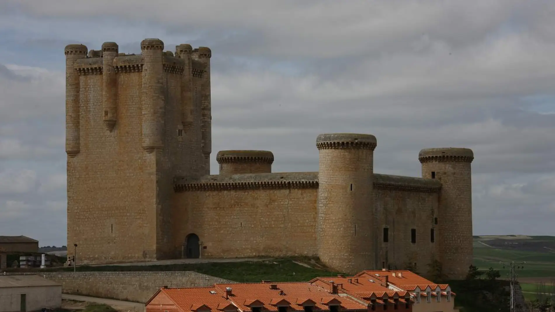 "Castillo de los Comuneros" de la localidad vallisoletana de Torrelobatón