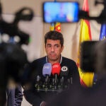 Mazón se reúne con representantes de cofradías de pescadores en Alicante