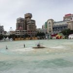 Santa Cruz de Tenerife destina 65.300 euros en la mejora y mantenimiento del lago de la Plaza de España