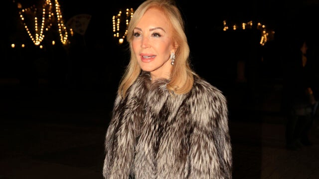 Carmen Lomana.