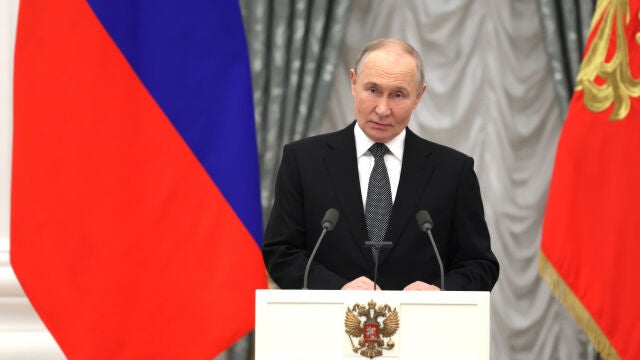 Ucrania.- Rusia anuncia nuevos avances en su ofensiva en Ucrania con la toma de otras dos localidades en Donetsk