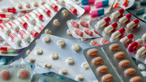 Varios blíster de medicamentos