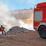 Valencia.- Sucesos.- Las evacuaciones por el incendio en Alberic son "preventivas" hasta que baje el nivel de humo