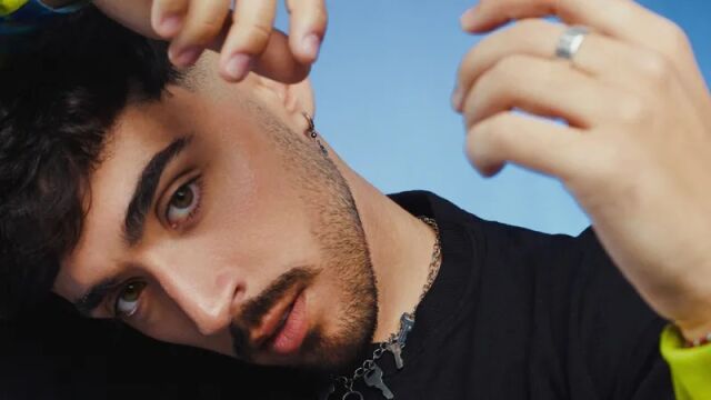 Alez presenta su primer EP 'Vibra'. 