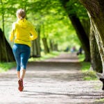 Si bien el NEAT es importante para un estilo de vida saludable, los 10.000 pasos al día no es lo único que importa en nuestra salud para combatir el sedentarismo