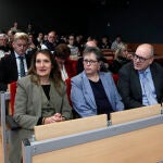 Rocío Lucas junto a Encarna González Campos, presidenta de Escuelas Católicas CyL, durante la gala