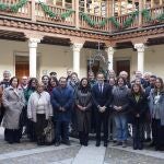 Conrado Íscar con los representantes de las organizaciones con las que coopera la institución