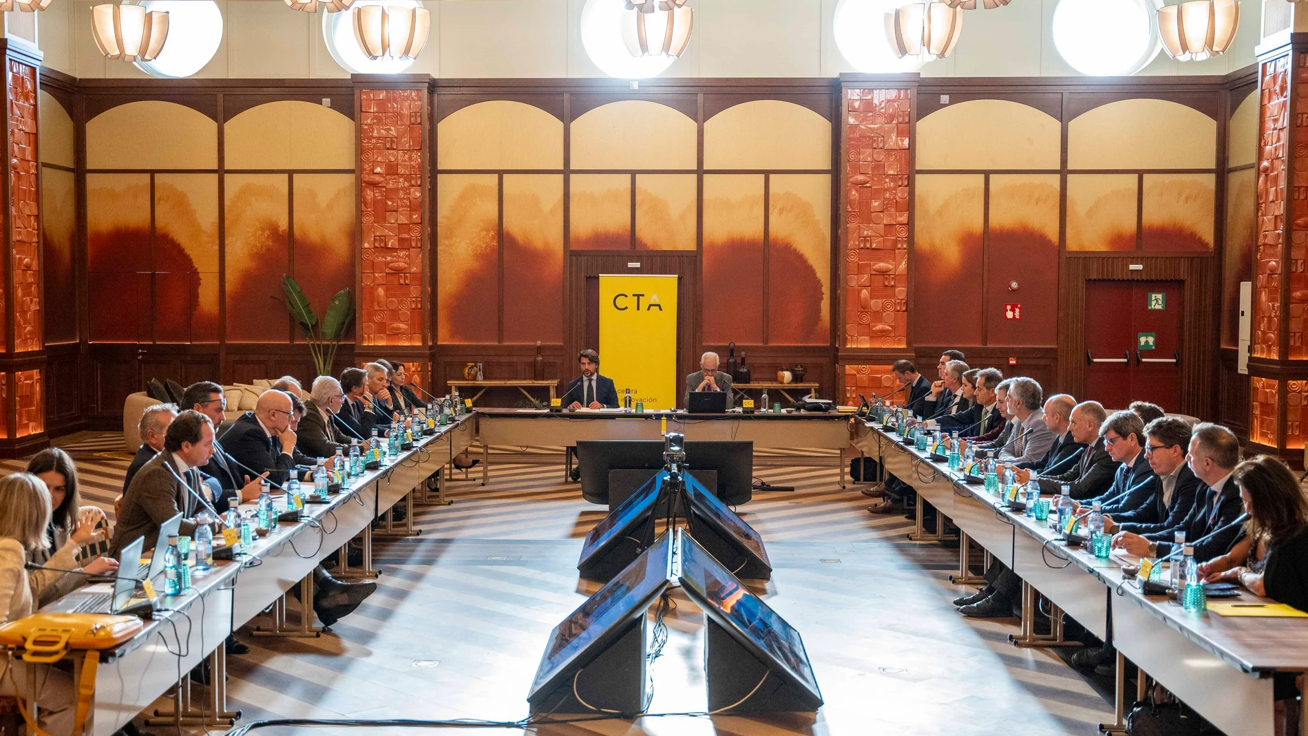 Reunión del Patronato de CTA en diciembre de 2024