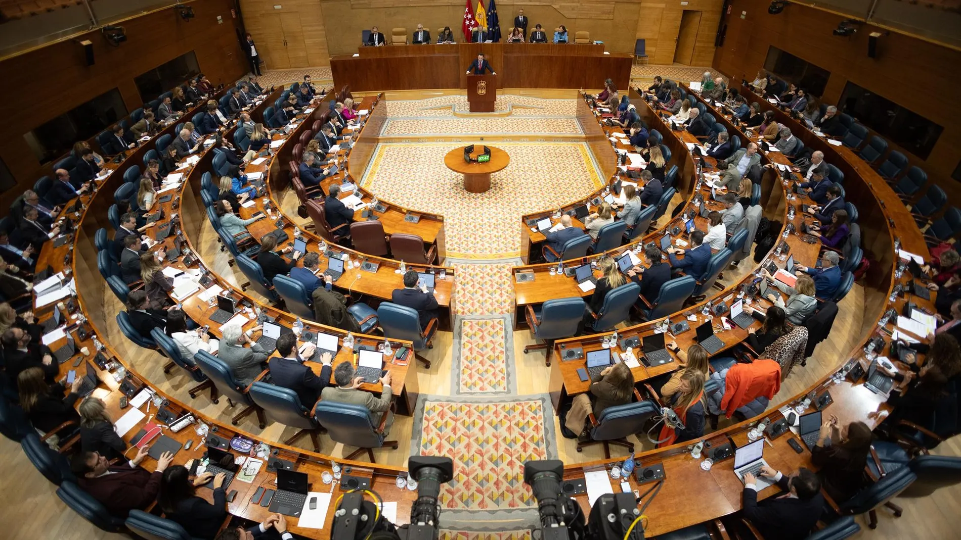 MADRID.-La Asamblea cierra por Navidad con la aprobación de dos leyes y los Presupuestos para 2025