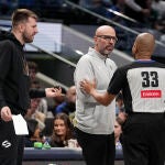 Luka Doncic estará un mes de baja