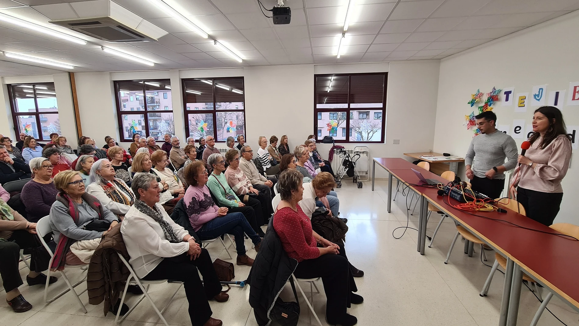 Participantes en el programa digital para mayores desarrollado por el Ayuntamiento de Salamanca