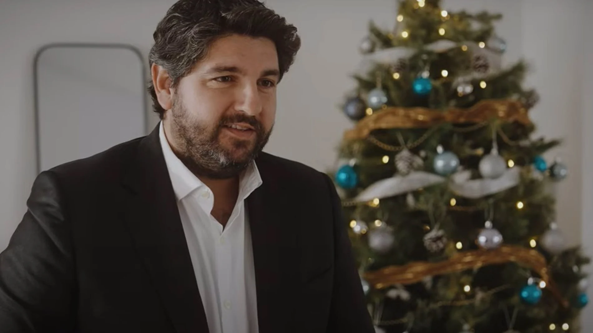 López Miras recuerda a las víctimas de la DANA en su felicitación navideña y ensalza 'la solidaridad' de la Región López Miras recuerda a las víctimas de la DANA en su felicitación navideña y ensalza 'la solidaridad' de la Región