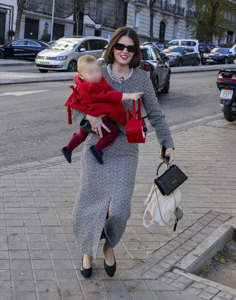 El look de Isabelle Junot.