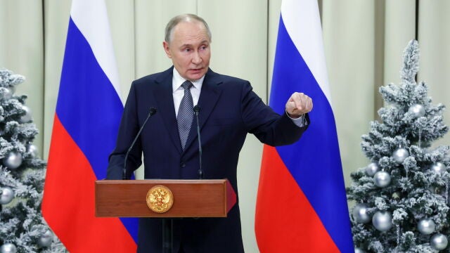 Russian President Putin attends meeting of Supreme Eurasian Economic Council