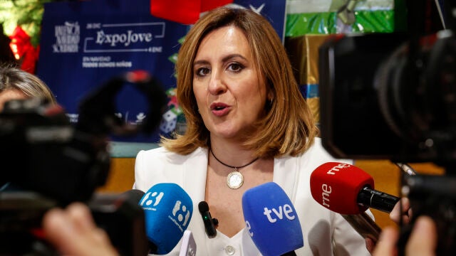 María José Catalá inaugura Expojove 2024-2025 en Valencia