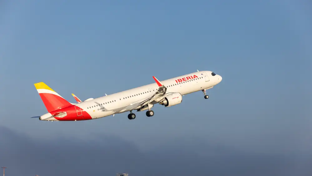 Despegue avión de Iberia A321XLR