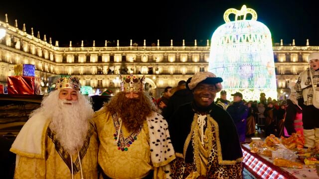 Melchor, Gaspar y Baltasar en la Plaza Mayor de Salamanca