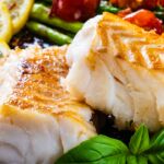 Un pescadero recomienda un pescado tan rico como la merluza pero dos veces más barato