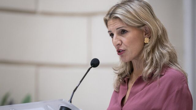 Yolanda Díaz pide a Fiscalía impugnar un convenio de Madrid por restringir el derecho de protesta de empleados públicos