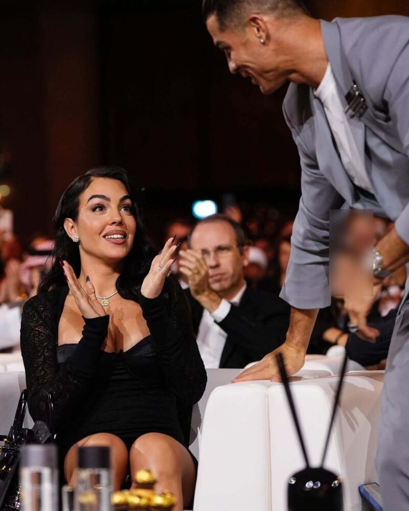 Georgina Rodríguez y Cristiano Ronaldo en los Globe Soccer Awards.