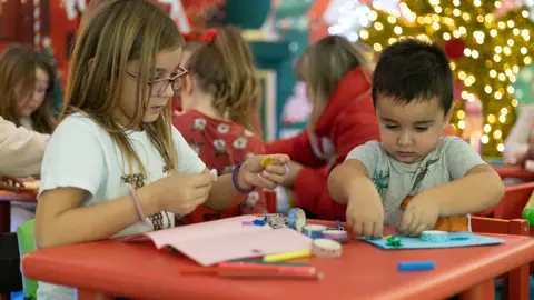 Seis juegos para entretener a los niños en Nochevieja