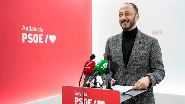 Rueda de prensa de Alfonso Rodríguez Gómez de Celis (Sevilla)