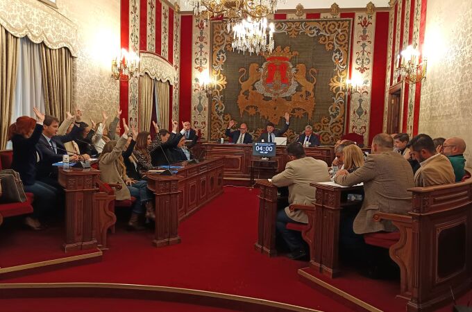 Imagen del pleno extraordinario que ha tenido lugar hoy en el Ayuntamiento de Alicante