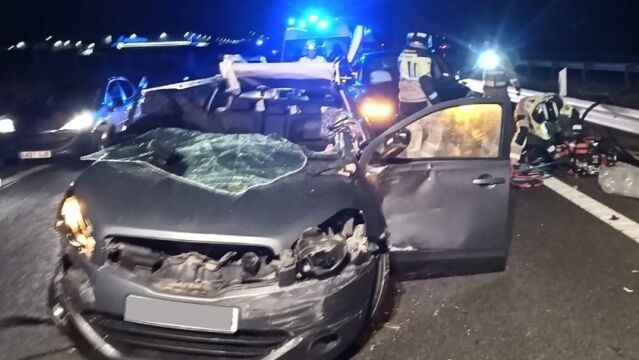 Ocho personas han requerido atención médica, dos de las cuales han resultado gravemente heridas, tras un accidente de tráfico múltiple en la Autovía del Mediterráneo A-7, a la altura de Alhama de Murcia