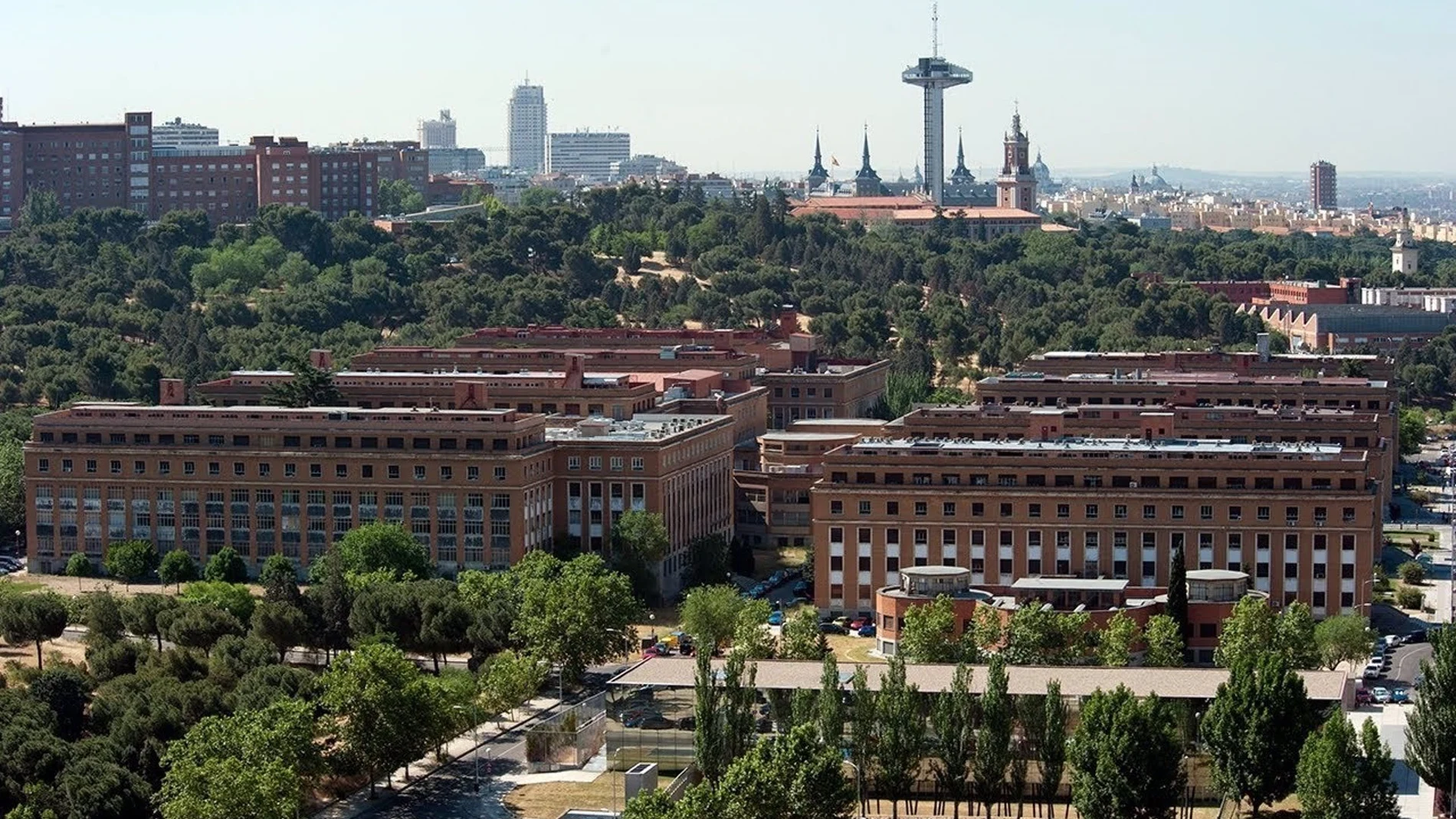 La Comunidad destina más de 33 millones a las universidades públicas para compensar becas y exenciones
