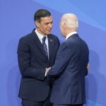 Pedro Sanchez y Joe Biden enCeremonia de bienvenida y foto de familia de los aliados de la OTAN