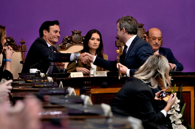 El PSOE se hace con la Alcaldía de Jaén tras prosperar la moción de censura contra el PP