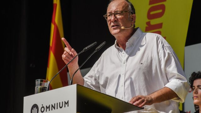 Òmnium ve el independentismo catalán en una "inercia a la deriva" y urge a dar "un giro de 180 grados para fortalecerse"