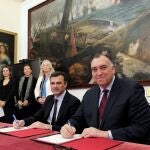 Cádiz.- Junta y Ayuntamiento firman un convenio para coordinar el control de viviendas de uso turístico en Cádiz