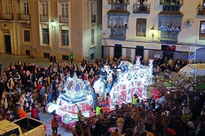 Jaén.- La Cabalgata de Reyes de la capital jiennense se adelanta a este sábado ante la previsión de lluvia
