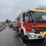 Dos conductores heridos graves en un colisión frontal entre dos turismos en la M-123, en Valdeolmos-Alalpardo (Madrid)