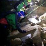 Rescatada una mujer atrapada a más de 2.000 metros en el Pico de Urbión (Soria)