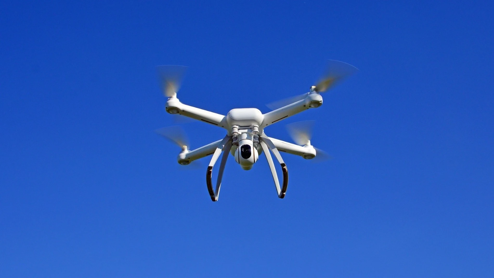 Imagen de archivo de un dron REMITIDA / HANDOUT por CONSEJERÍA DE UNIVERSIDAD Fotografía remitida a medios de comunicación exclusivamente para ilustrar la noticia a la que hace referencia la imagen, y citando la procedencia de la imagen en la firma 06/01/2025