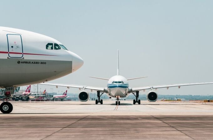 Avión en pista