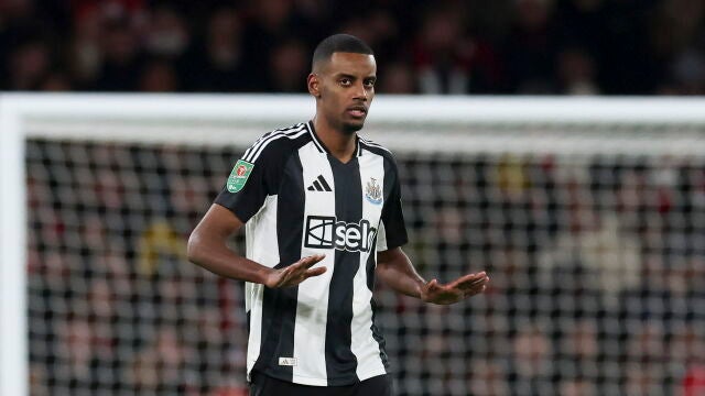 EFL Carabao semi final - Arsenal vs Newcastle United