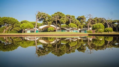 Una imagen de la Casa Gomis de la Ricarda